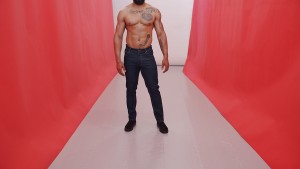 Dark indigo 4-stripe jean.